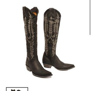 Old gringo boots true to size size 8 worn once
